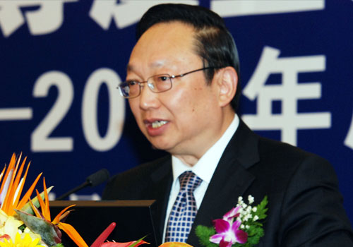 消費(fèi)維權(quán)專家、中消協(xié)原副秘書長武高漢